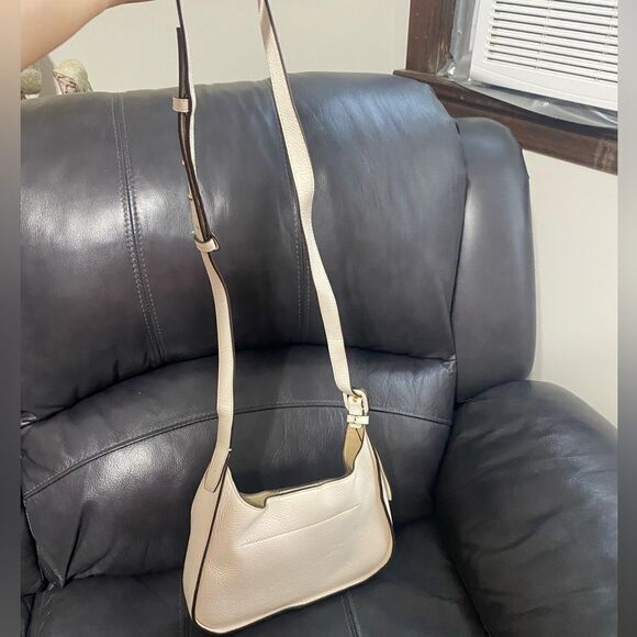 Tory Burch Miller Pebbled Leather white Hobo Shoulder Bag - Picture 3 of 9